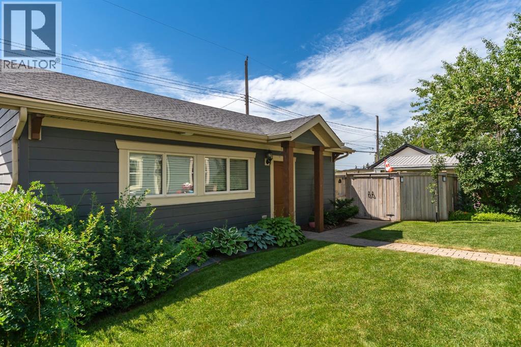 313 Centre Avenue SE, Airdrie, Alberta  T4B 1H6 - Photo 37 - A2327621