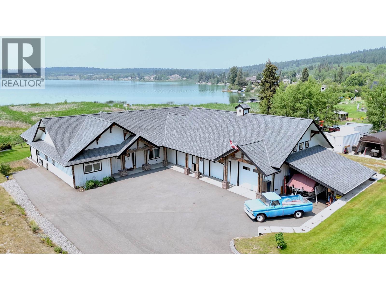 3660 FORBES ROAD, Lac La Hache, British Columbia