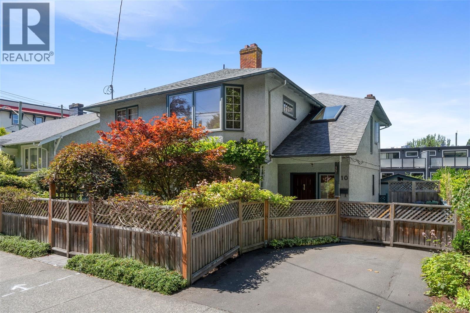 410 Government St, Victoria, British Columbia  V8V 2L5 - Photo 2 - 1044742