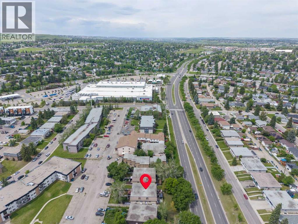 6813 Centre Street NW, Calgary, Alberta T2K 3K3 - Photo 10 - A2321604