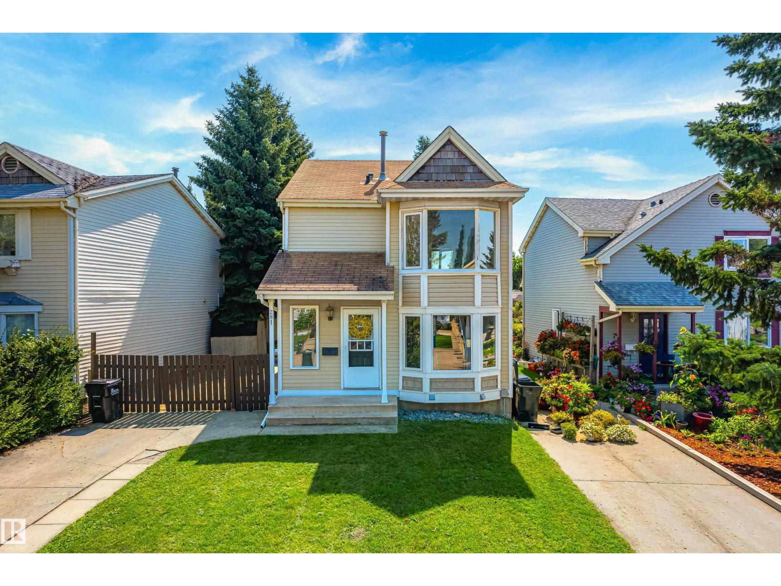 281 Vantage LN, Sherwood Park, Alberta