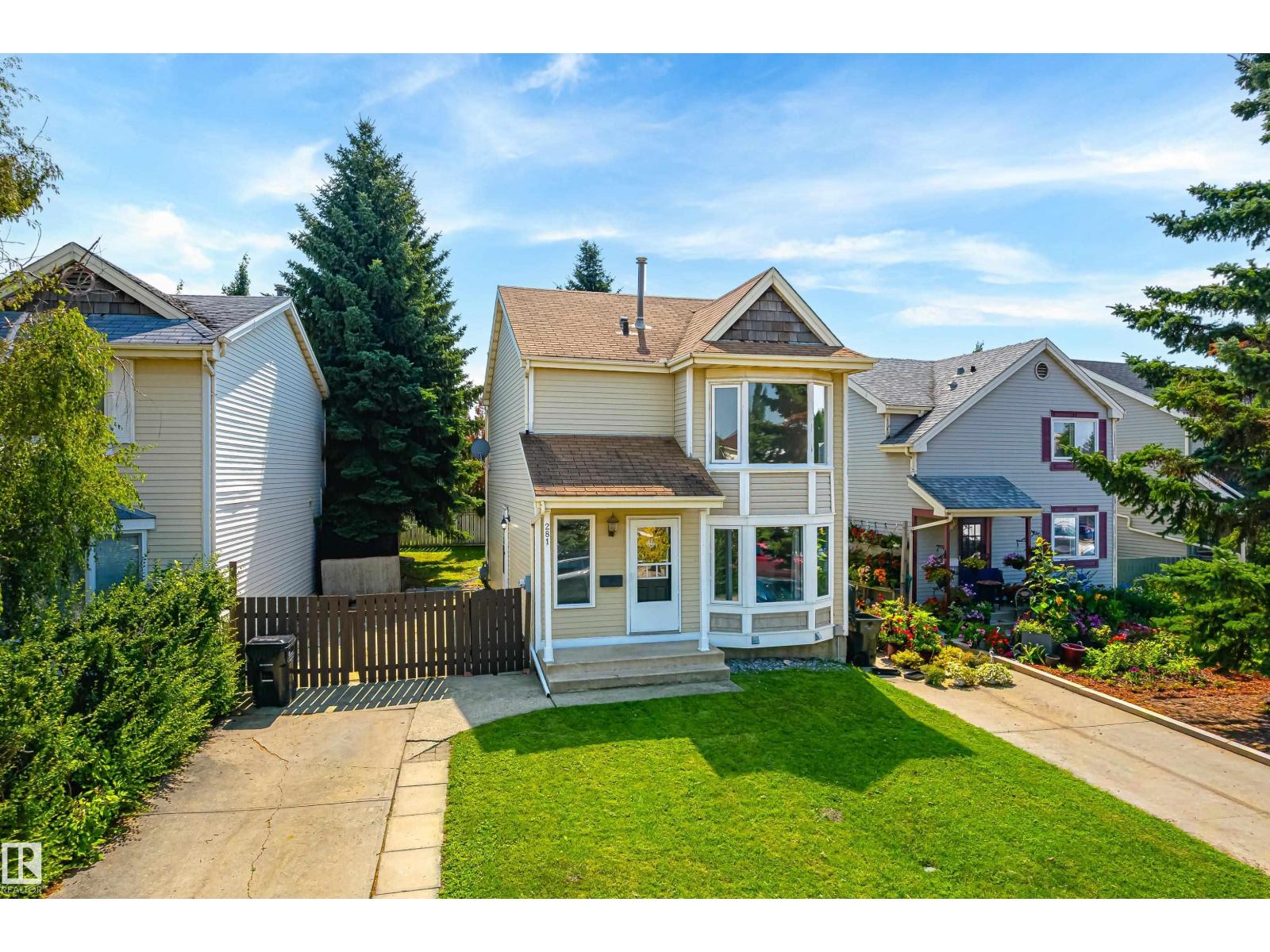 281 Vantage Ln, Sherwood Park, Alberta  T8A 4J3 - Photo 2 - E4501882