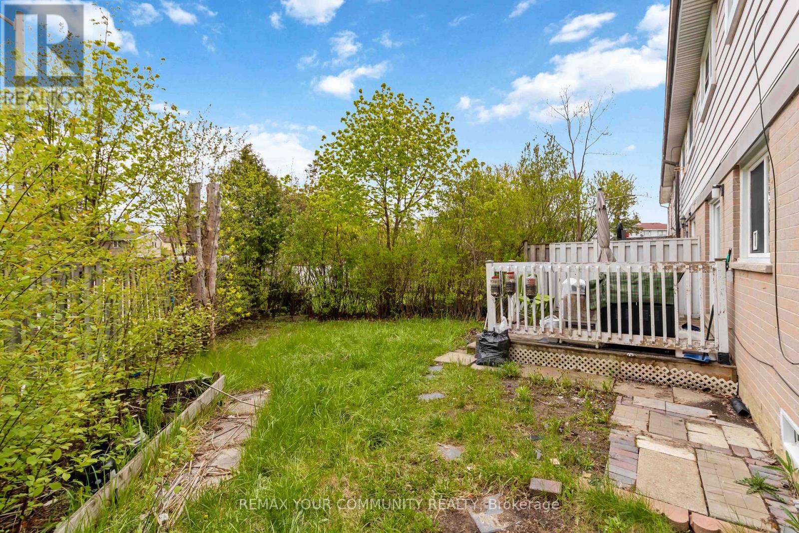 11 Grantbrook Court, Brampton, Ontario  L6S 2K8 - Photo 24 - W13622592