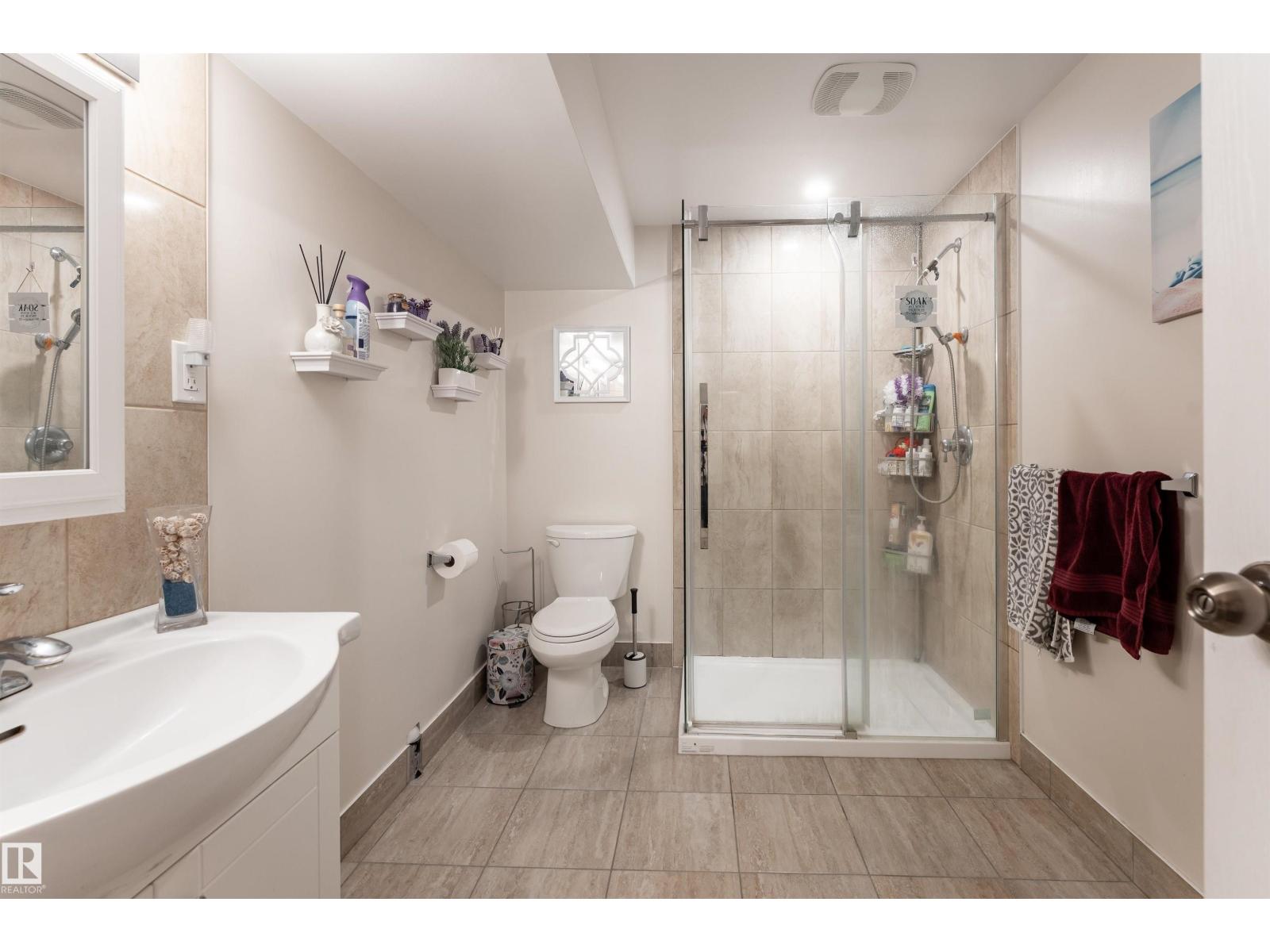 10031 173 Av Nw, Edmonton, Alberta  T5X 3Y1 - Photo 19 - E4480821