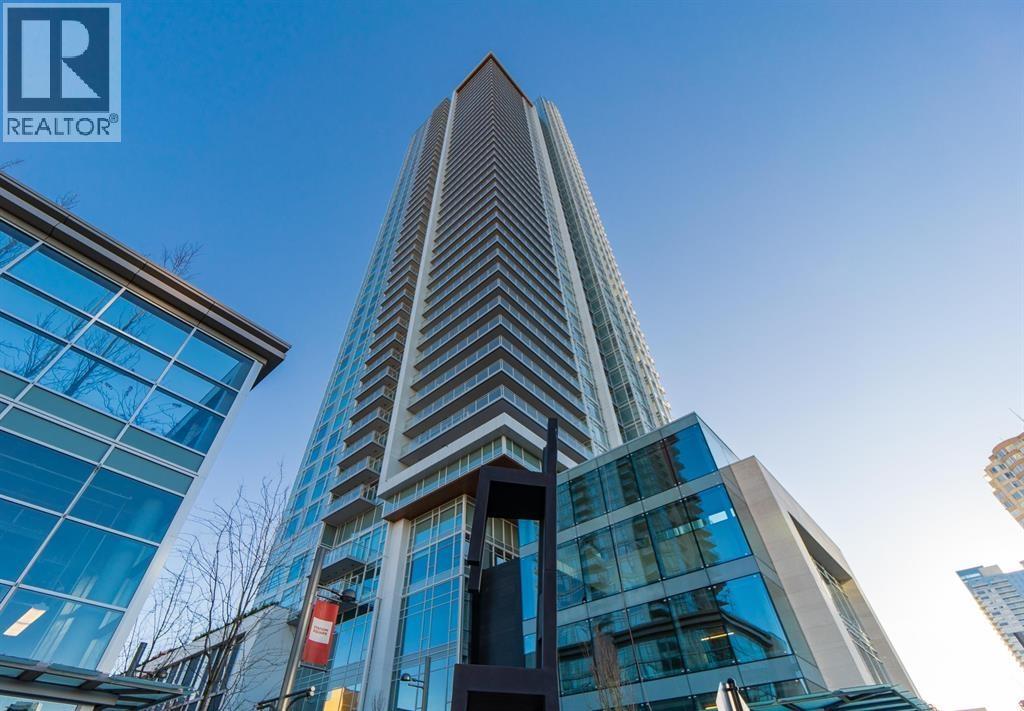 4008 4670 ASSEMBLY WAY, Burnaby, British Columbia