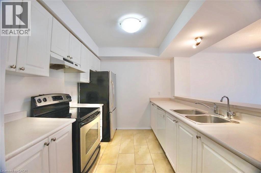 230 Blackhorne Drive Unit# 37, Kitchener, Ontario  N2E 1Z4 - Photo 6 - 40845338