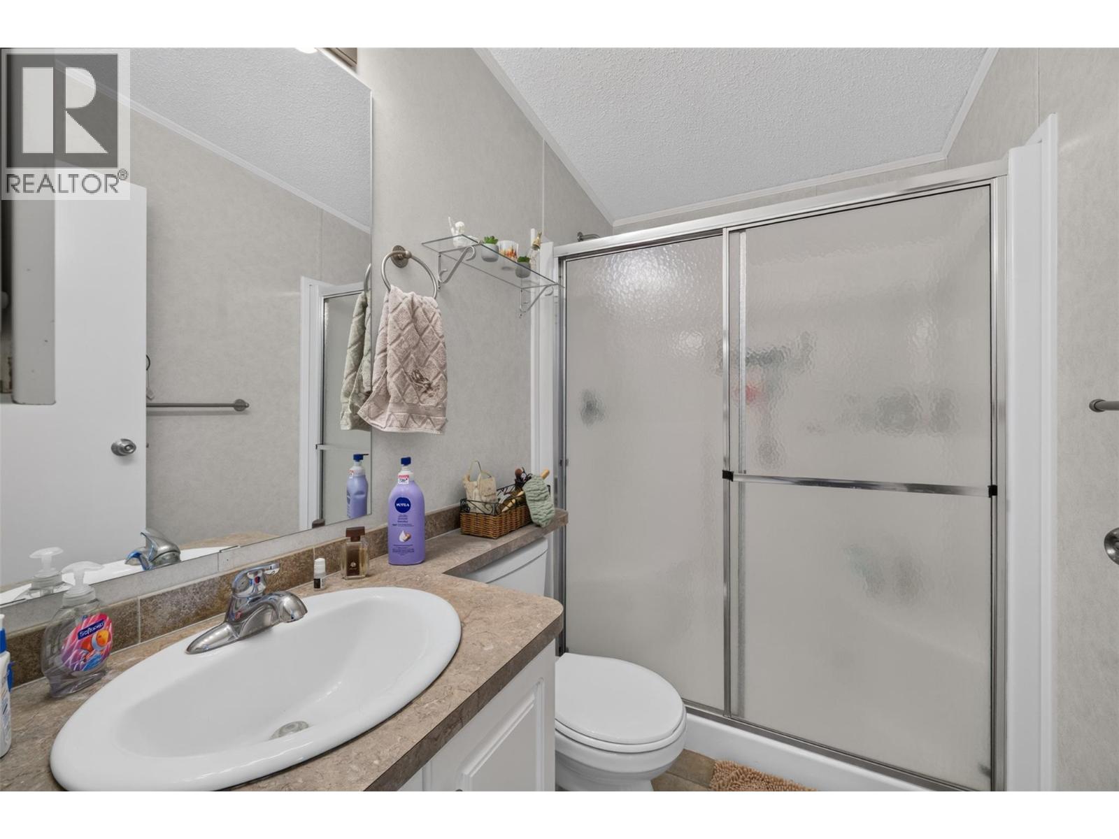 1885 Tappen Notch Hill Road Unit# 32, Tappen, British Columbia V0E 2X3 - Photo 18 - 10395242