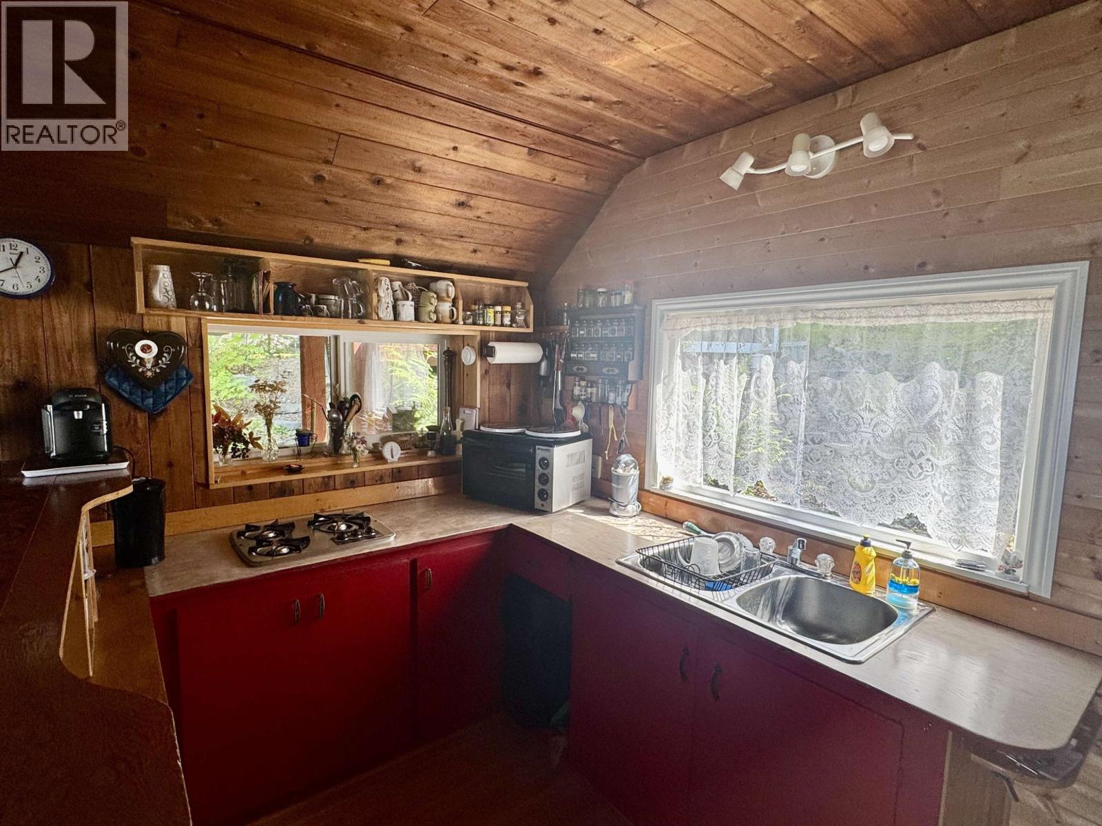 3542 Higgins Road, Canim Lake, British Columbia  V0K 1J0 - Photo 10 - R3151828