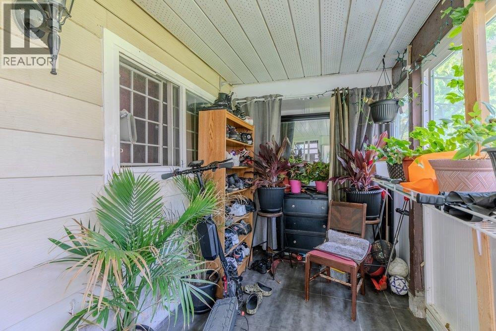 7477 7479 Holly Street, Burnaby, British Columbia  V5E 2C3 - Photo 16 - R3151875