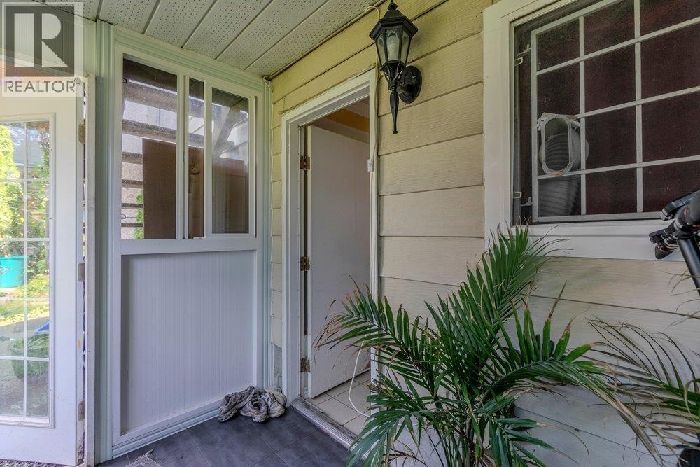 7477 7479 Holly Street, Burnaby, British Columbia  V5E 2C3 - Photo 17 - R3151875