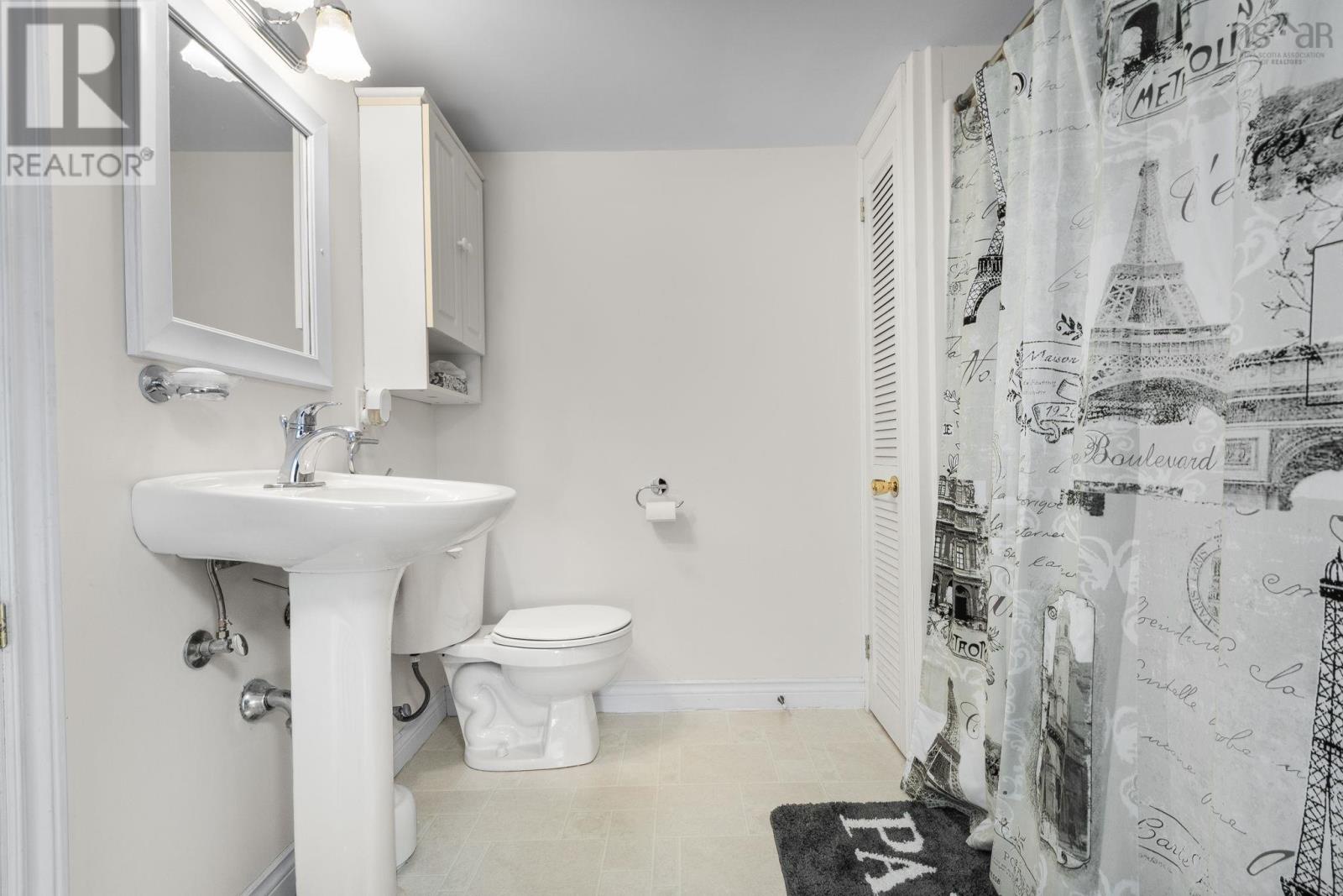 9 Campbell Drive, Bedford, Nova Scotia  B4A 1N7 - Photo 25 - 202619345