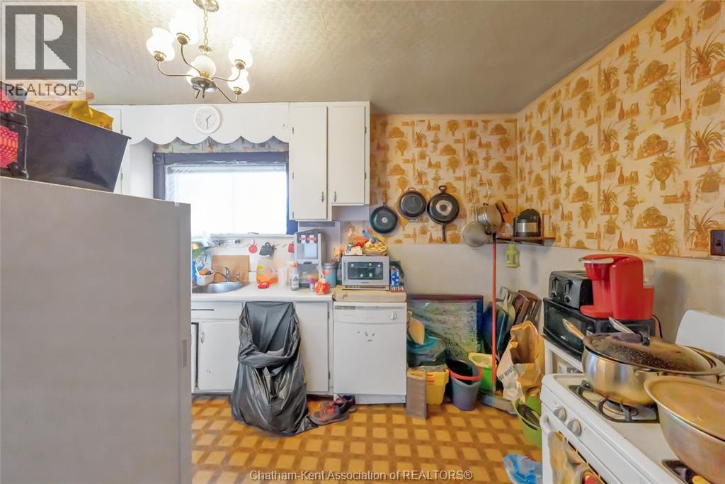 106 St. George Street, Chatham, Ontario  N7M 4P4 - Photo 11 - 26018518