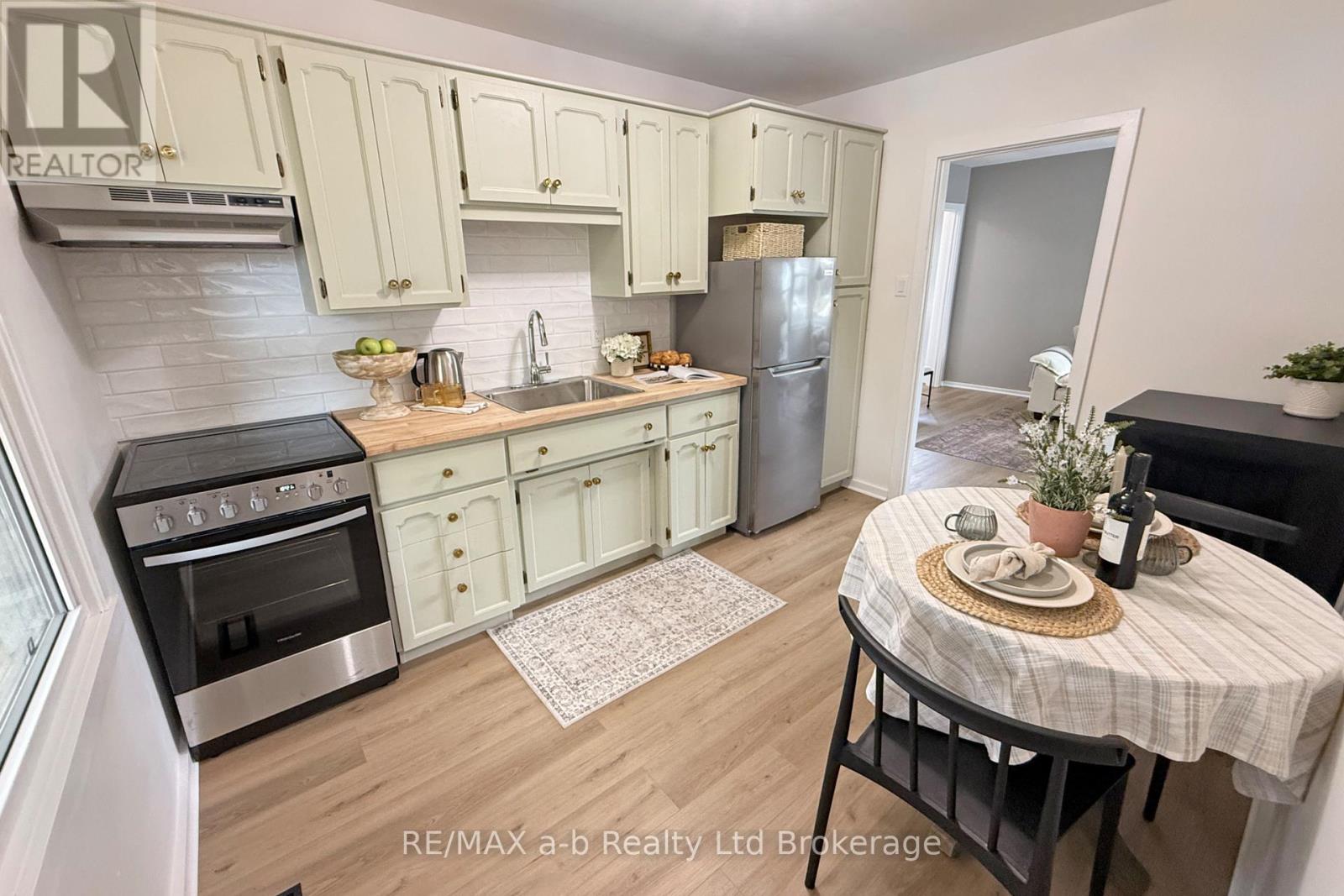 41 Kensington Street, Woodstock, Ontario  N4S 5L5 - Photo 13 - X13630850