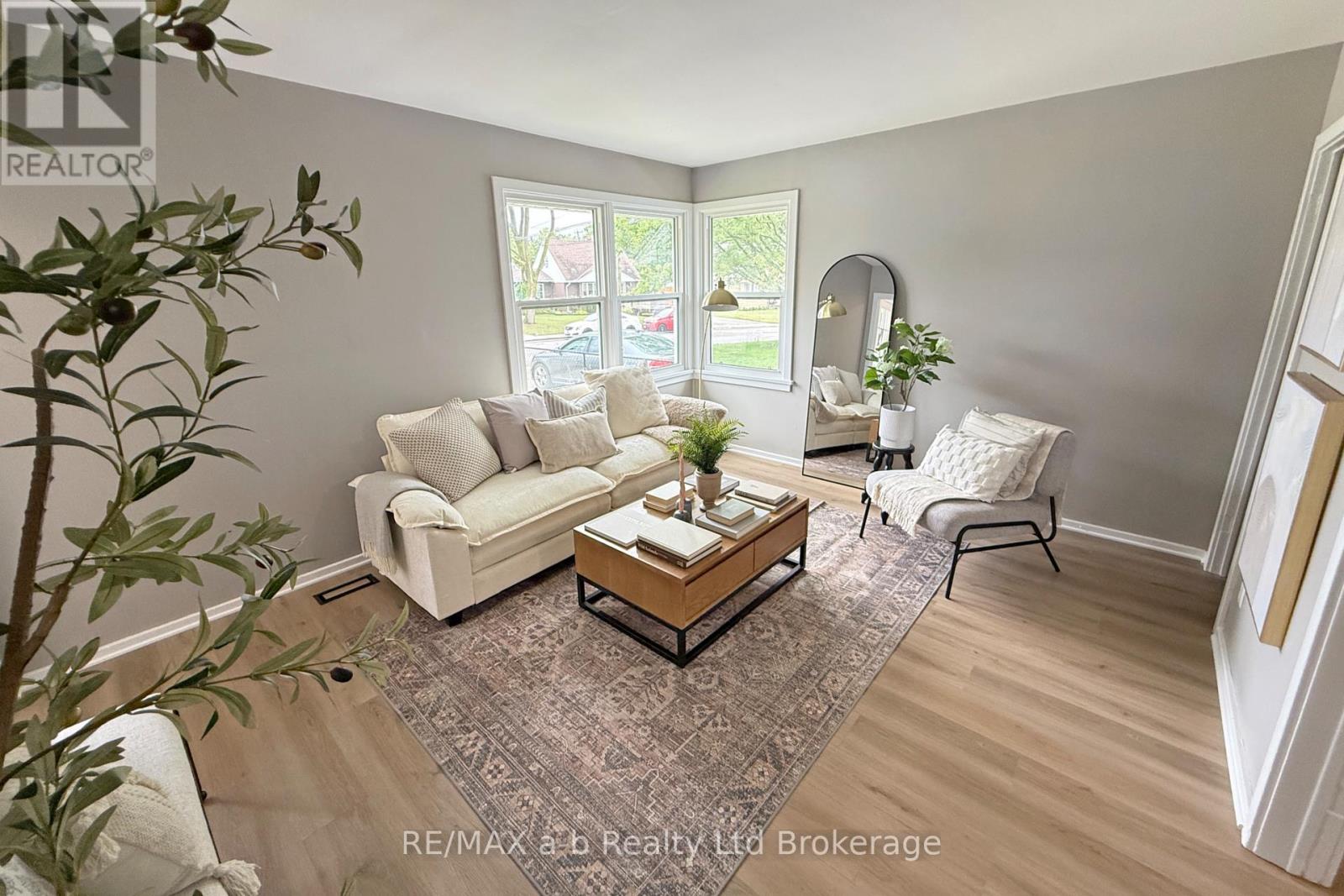41 Kensington Street, Woodstock, Ontario  N4S 5L5 - Photo 9 - X13630850