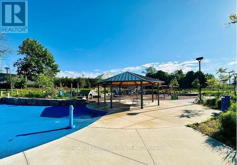 P102 - 145 Canon Jackson Drive, Toronto, Ontario  M6M 2G1 - Photo 17 - W13630868