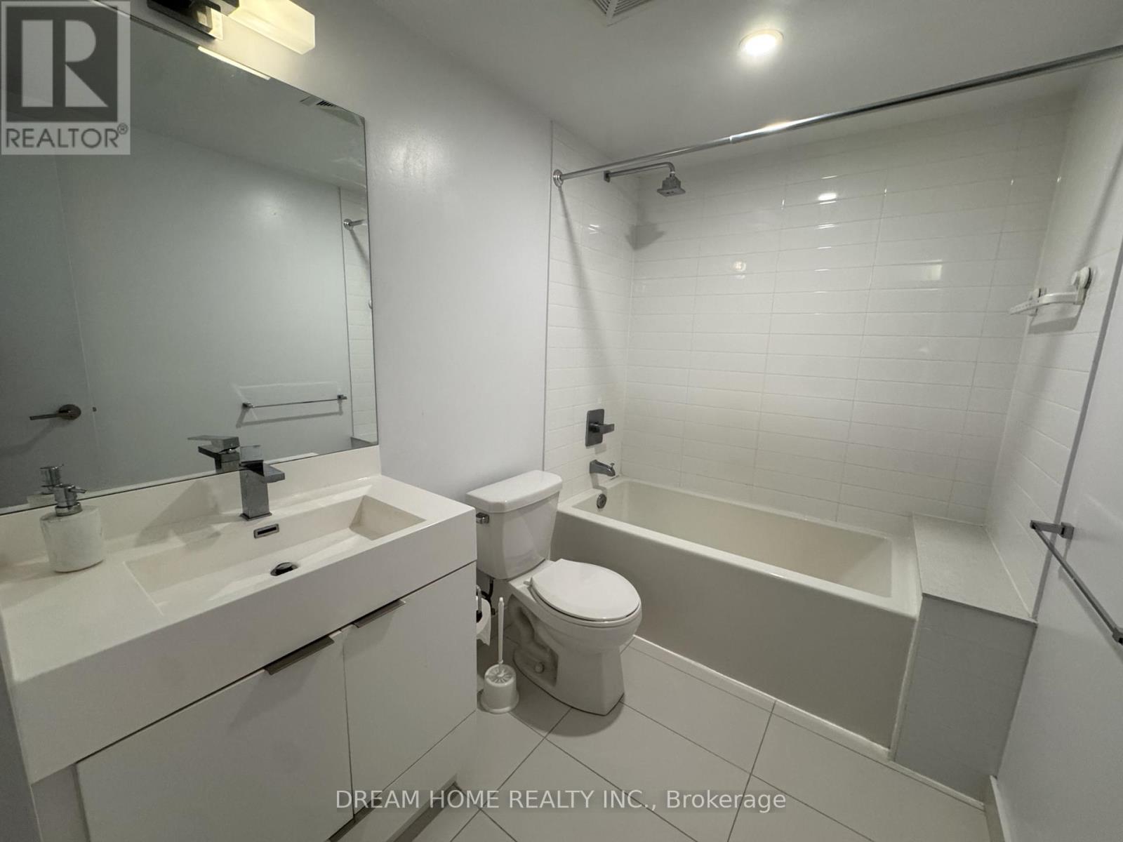 2701 - 20 Thomas Riley Road W, Toronto, Ontario  M9B 0C3 - Photo 11 - W13630872
