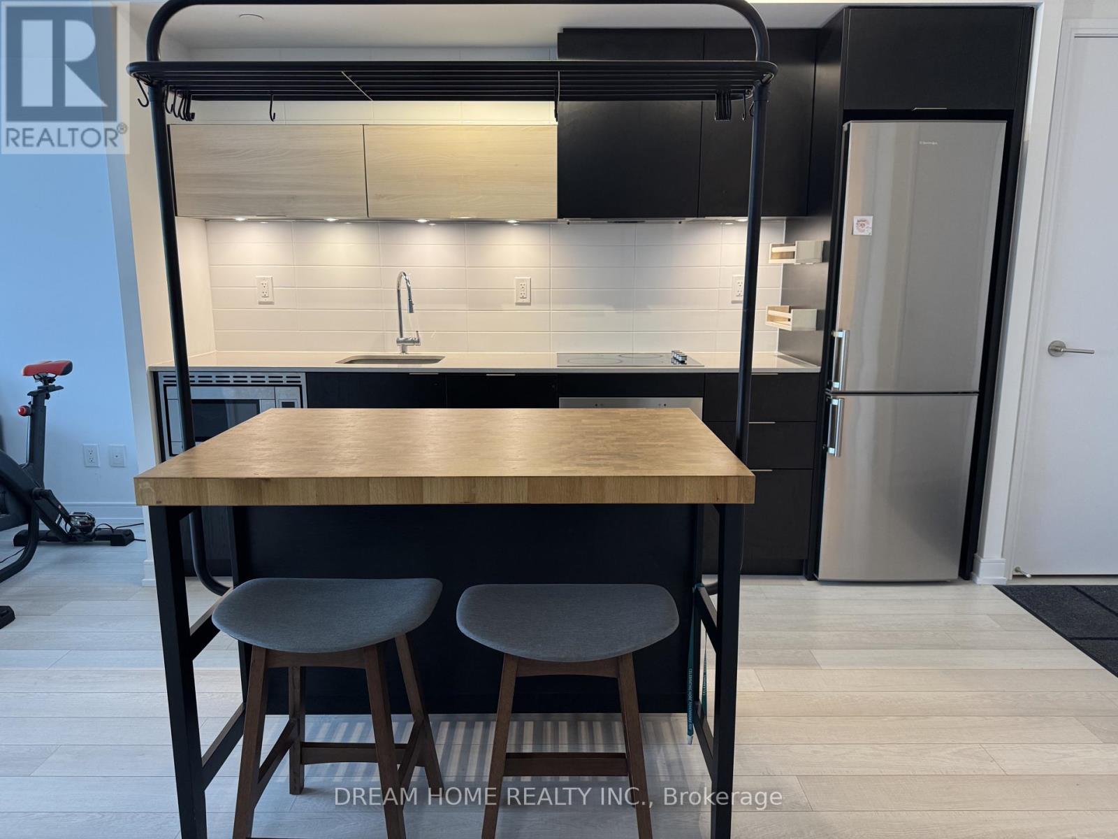 2701 - 20 Thomas Riley Road W, Toronto, Ontario  M9B 0C3 - Photo 7 - W13630872