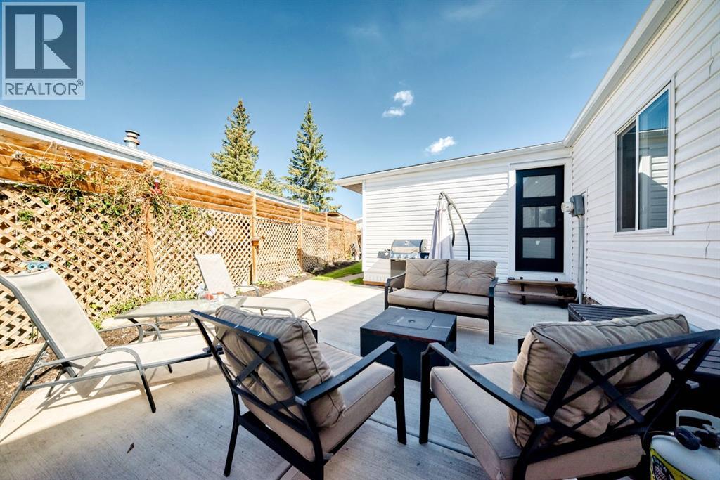 124 Big Springs Drive Se, Airdrie, Alberta  T4A 1J9 - Photo 36 - A2312597