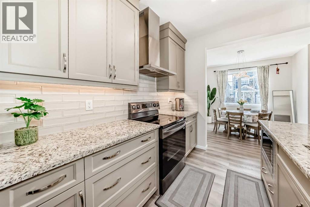 131 Carringham Road NW, Calgary, Alberta  T3P 1V3 - Photo 10 - A2316933