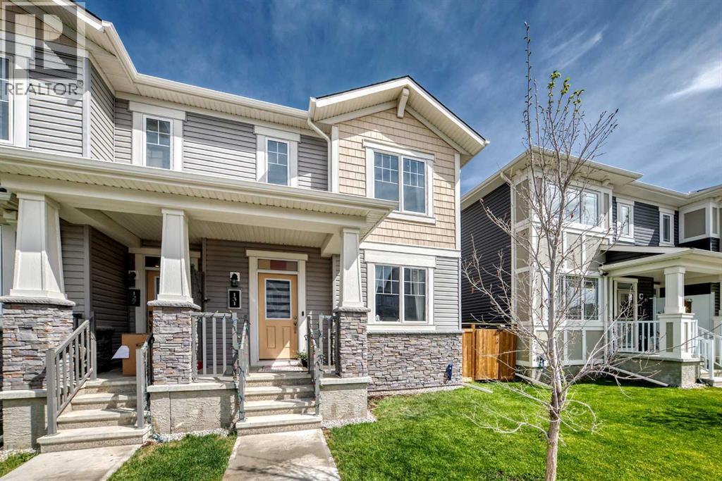 131 Carringham Road NW, Calgary, Alberta  T3P 1V3 - Photo 3 - A2316933
