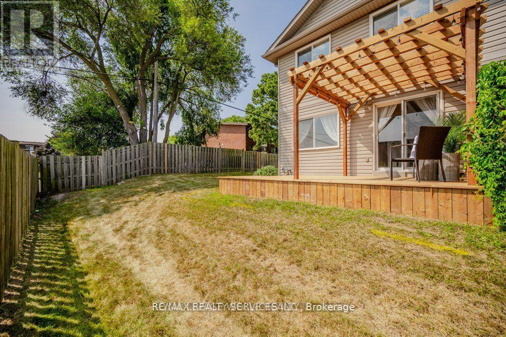 17 - 120 Dudhope Avenue, Cambridge, Ontario  N1R 4T7 - Photo 13 - X13630870