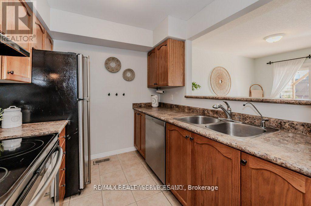 17 - 120 Dudhope Avenue, Cambridge, Ontario  N1R 4T7 - Photo 6 - X13630870