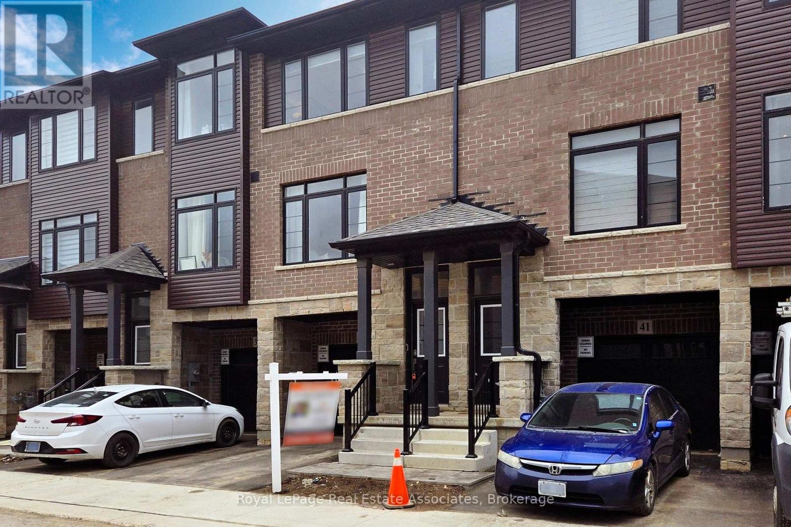 40 - 461 Blackburn Drive, Brantford, Ontario N3T 0W9 - Photo 3 - X13630210