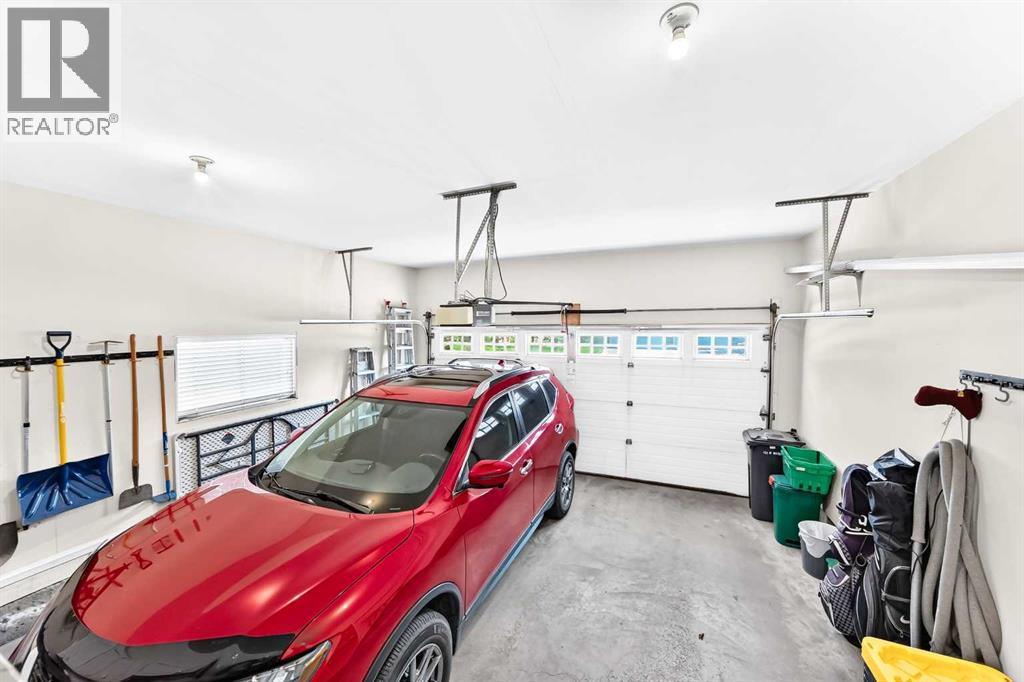 19 Rocky Ridge Villas NW, Calgary, Alberta  T3G 4R3 - Photo 40 - A2333325