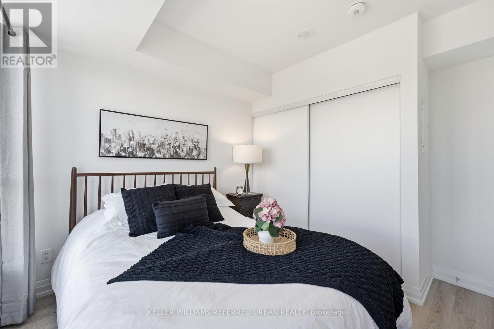 1702 - 286 Main Street, Toronto, Ontario  M4C 4X4 - Photo 11 - E13555694