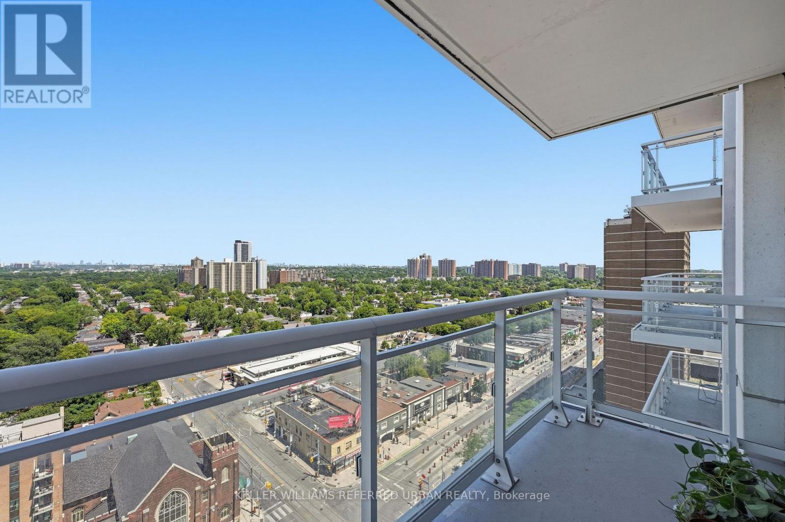 1702 - 286 Main Street, Toronto, Ontario  M4C 4X4 - Photo 14 - E13555694