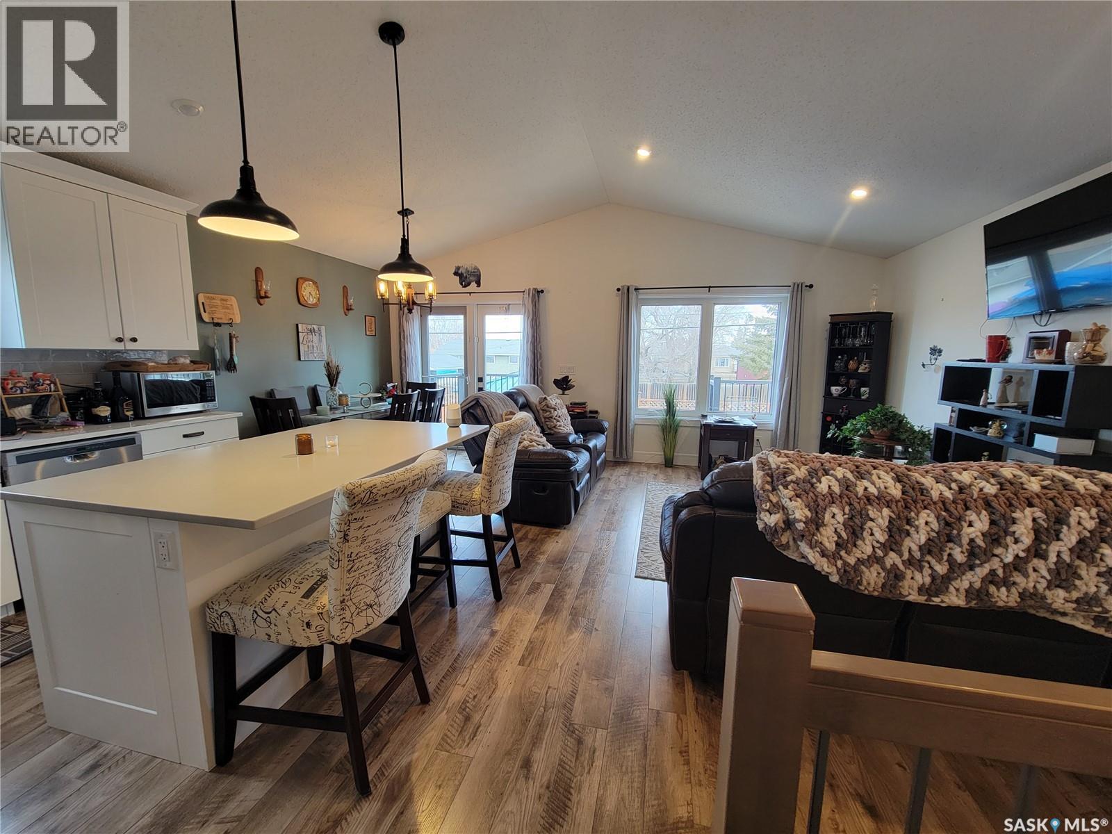 214 1st Avenue W, Maidstone, Saskatchewan S0M 1M0 - Photo 5 - SK033063