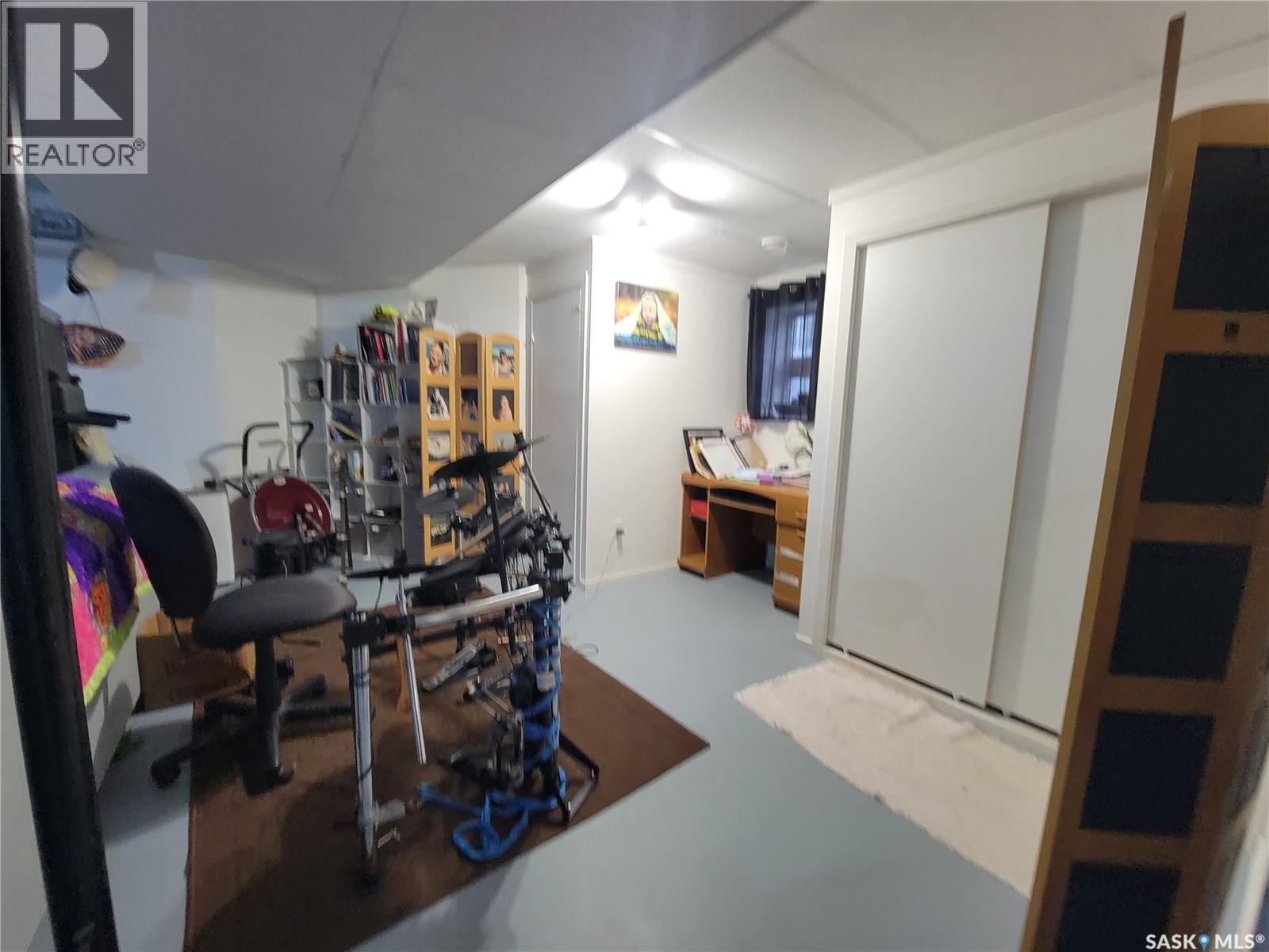 214 1st Avenue W, Maidstone, Saskatchewan S0M 1M0 - Photo 33 - SK033063