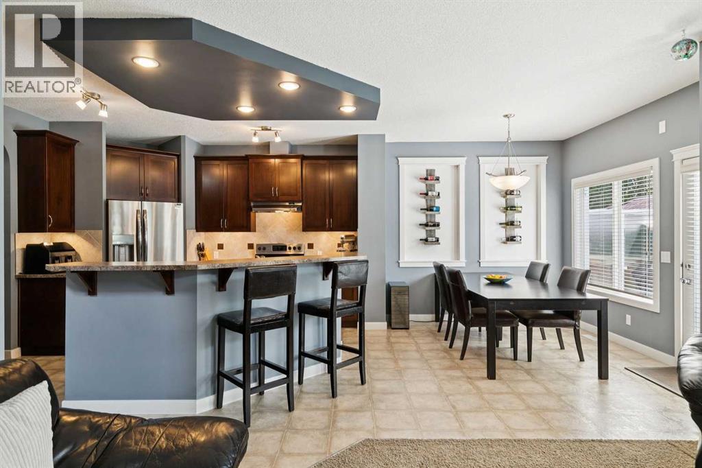 105 Bridlerange Place SW, Calgary, Alberta  T2Y 0K8 - Photo 10 - A2333414