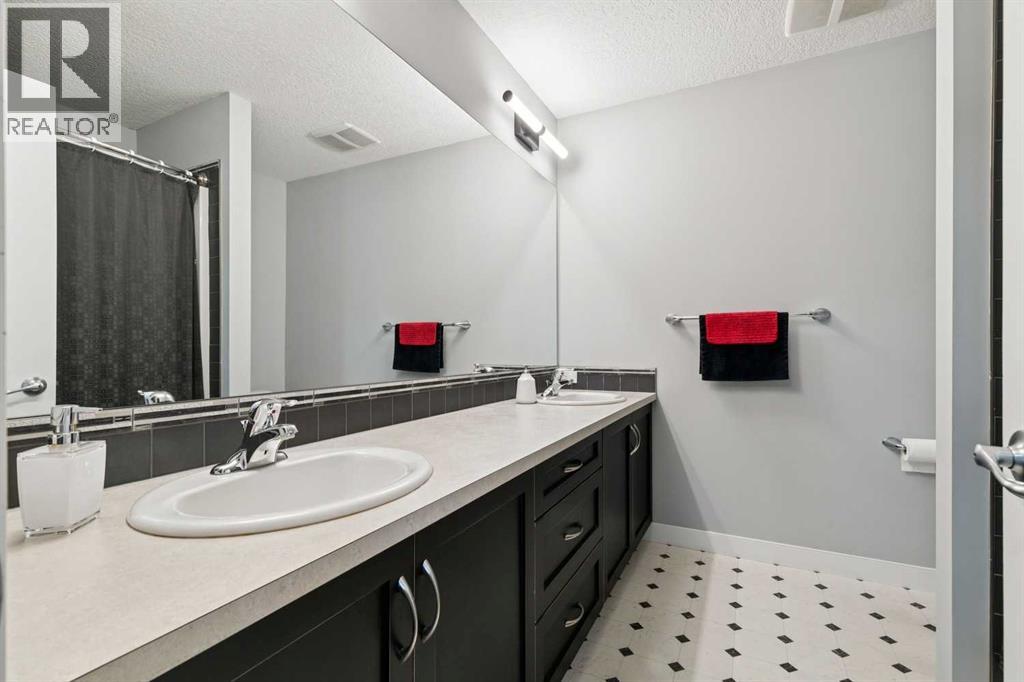 105 Bridlerange Place SW, Calgary, Alberta  T2Y 0K8 - Photo 27 - A2333414