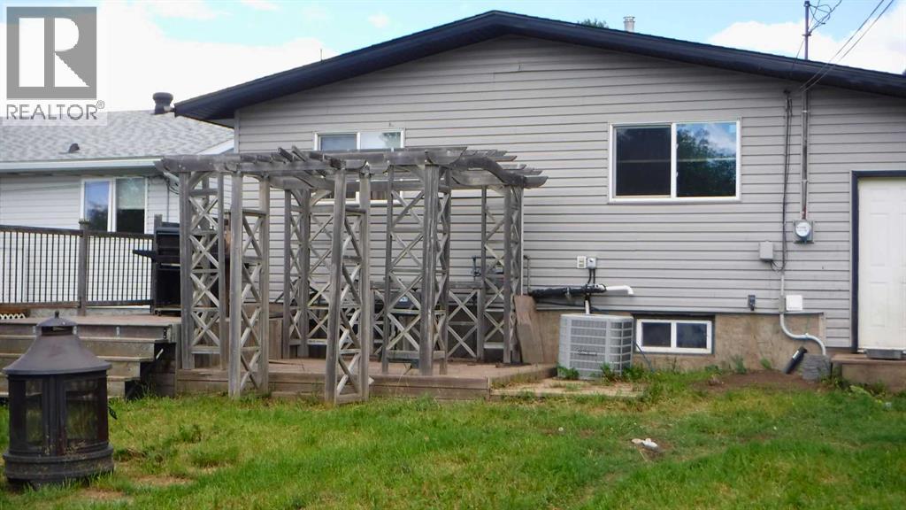 4816 51 Street, Valleyview, Alberta  T0H 3N0 - Photo 12 - A2328449
