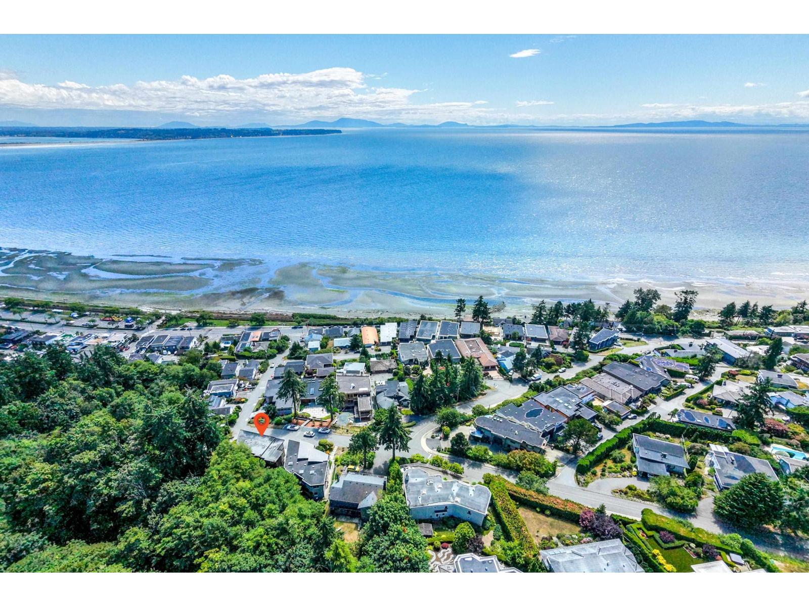 14533 Magdalen Avenue, White Rock, British Columbia V4B 2X5 - Photo 4 - R3150960