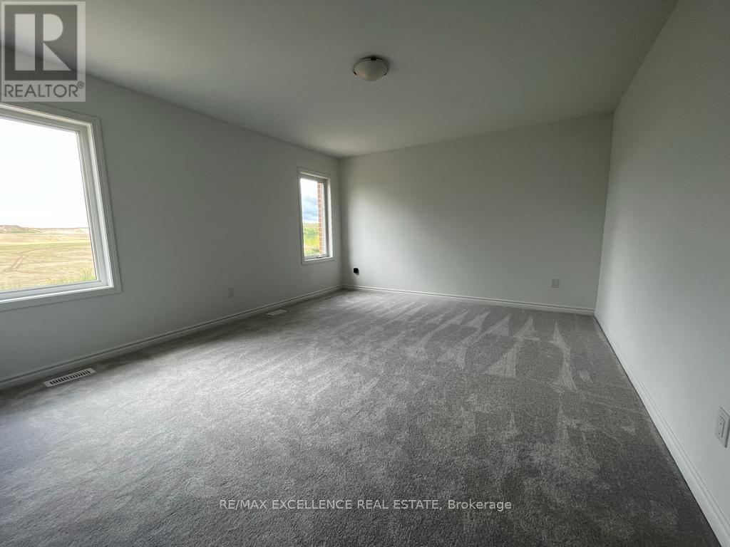 146 Forestwalk Street, Kitchener, Ontario  N2R 0S9 - Photo 11 - X13629444