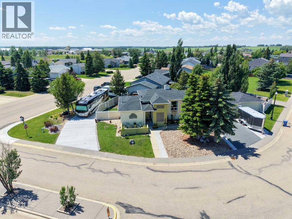 6001 47 Street, Innisfail, Alberta  T4G 1L3 - Photo 2 - A2323638