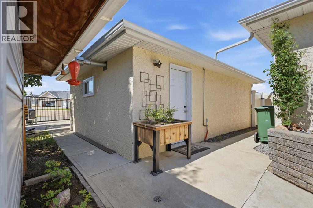 6001 47 Street, Innisfail, Alberta  T4G 1L3 - Photo 41 - A2323638