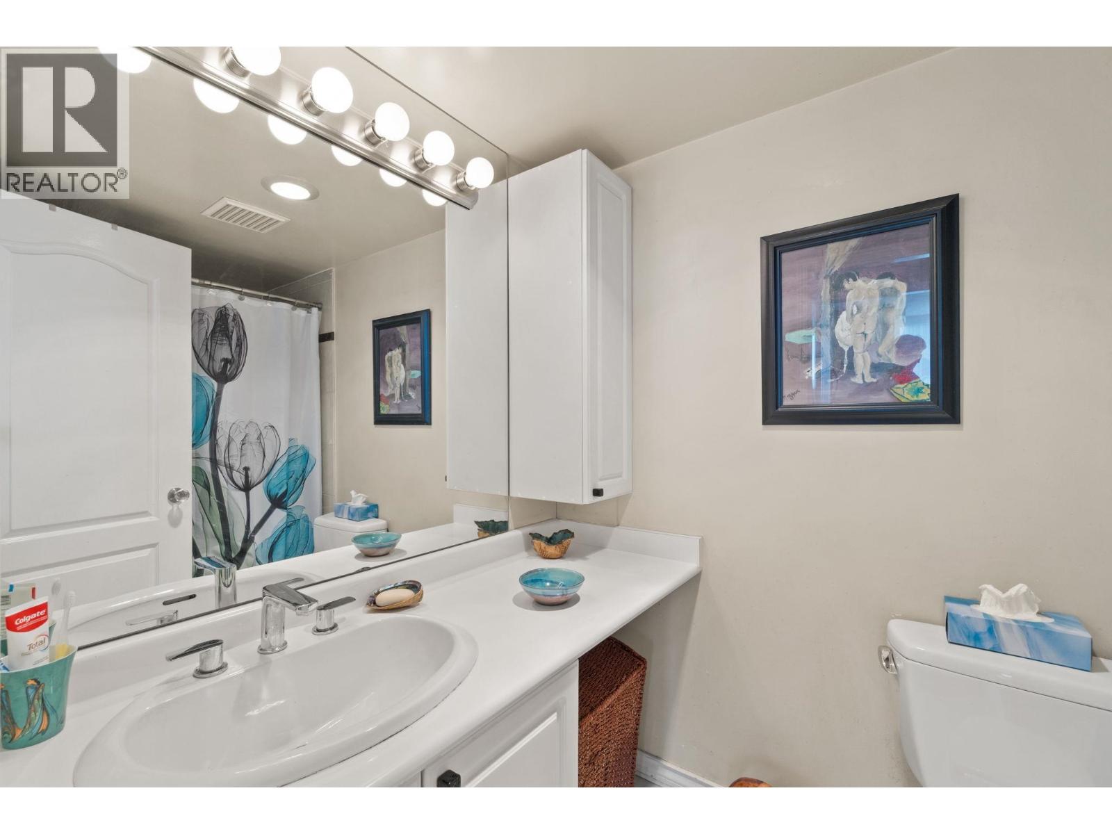 602 567 Lonsdale Avenue, North Vancouver, British Columbia  V7M 2G6 - Photo 22 - R3136112