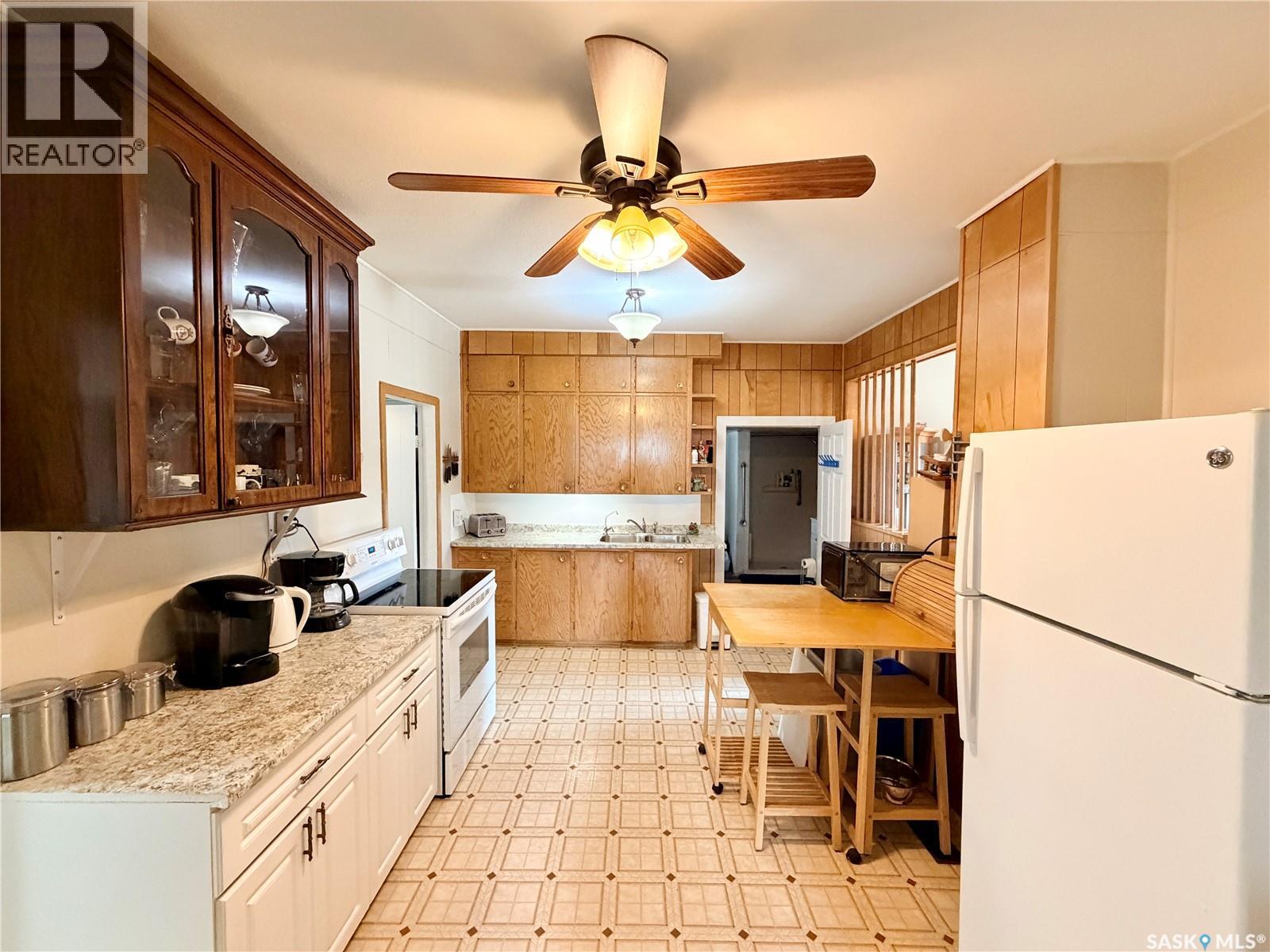213 Main Street, Maymont, Saskatchewan S0M 1T0 - Photo 12 - SK044315