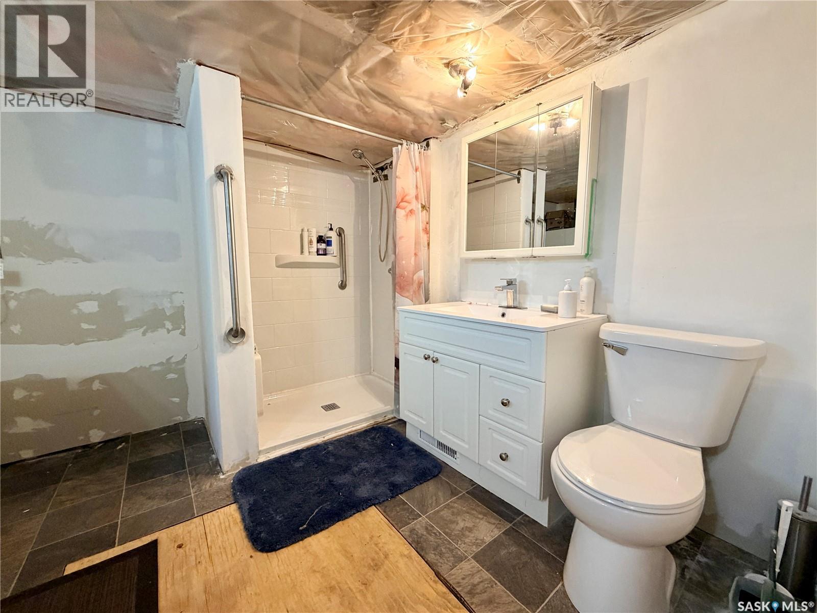 213 Main Street, Maymont, Saskatchewan S0M 1T0 - Photo 17 - SK044315