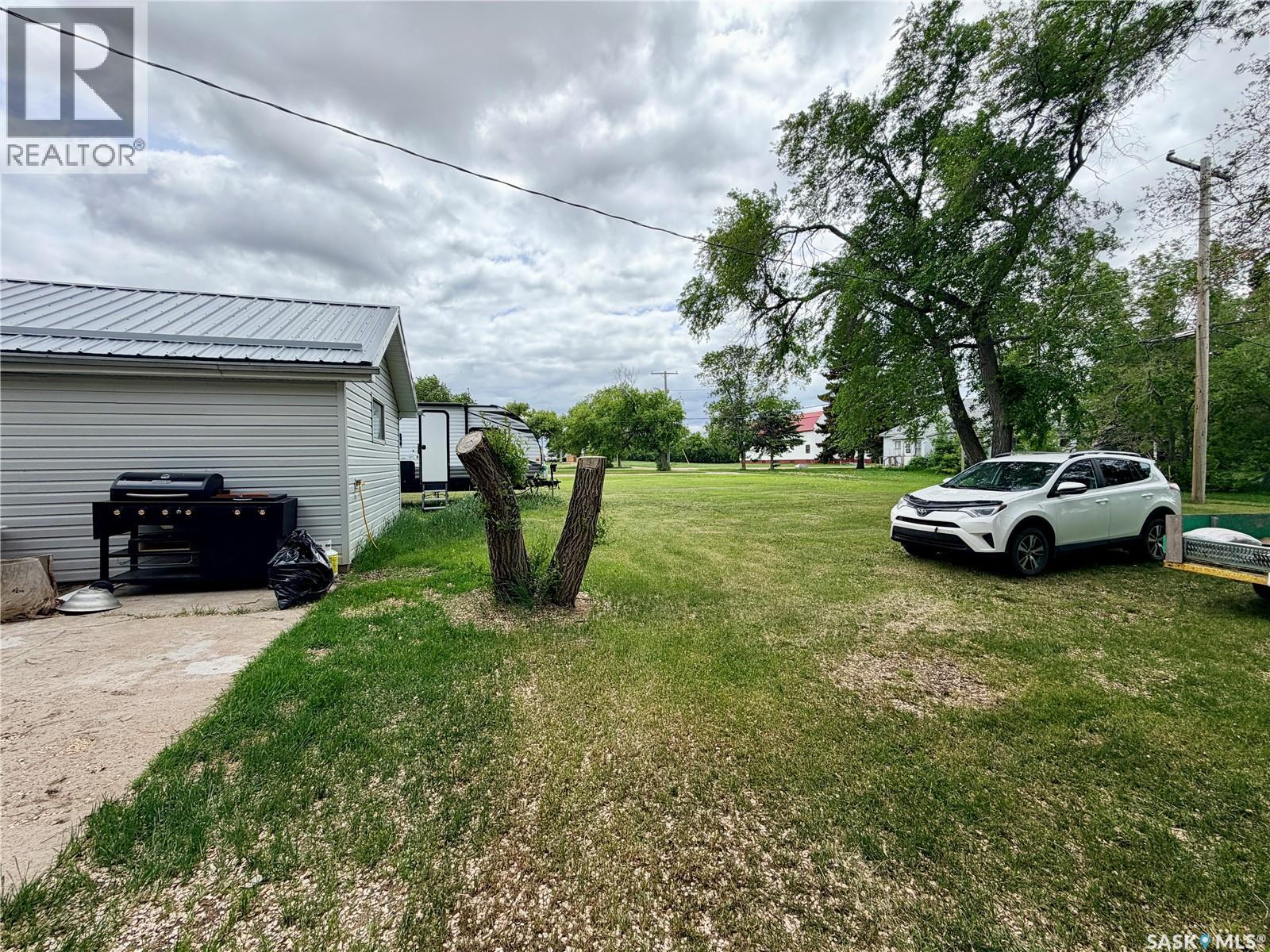 213 Main Street, Maymont, Saskatchewan S0M 1T0 - Photo 27 - SK044315