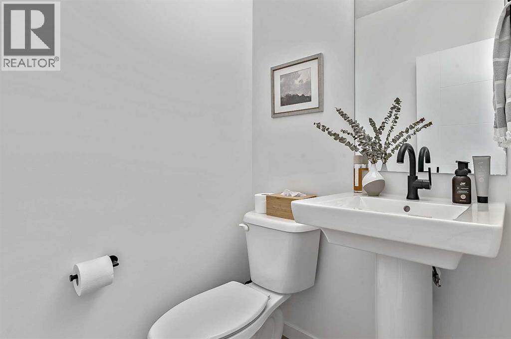 99 Masters Road SE, Calgary, Alberta  T3M 3A1 - Photo 16 - A2332286