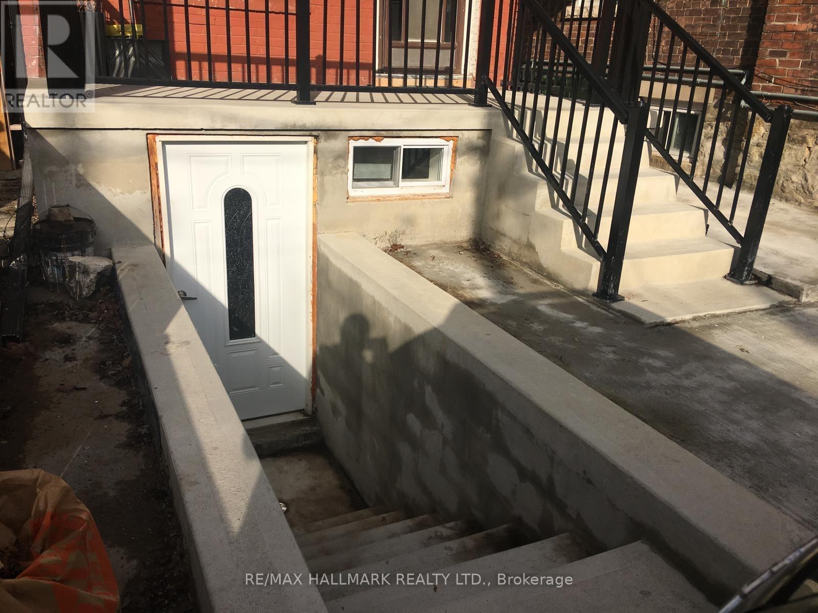 #BASEMENT - 102 BARTON AVENUE, Toronto, Ontario