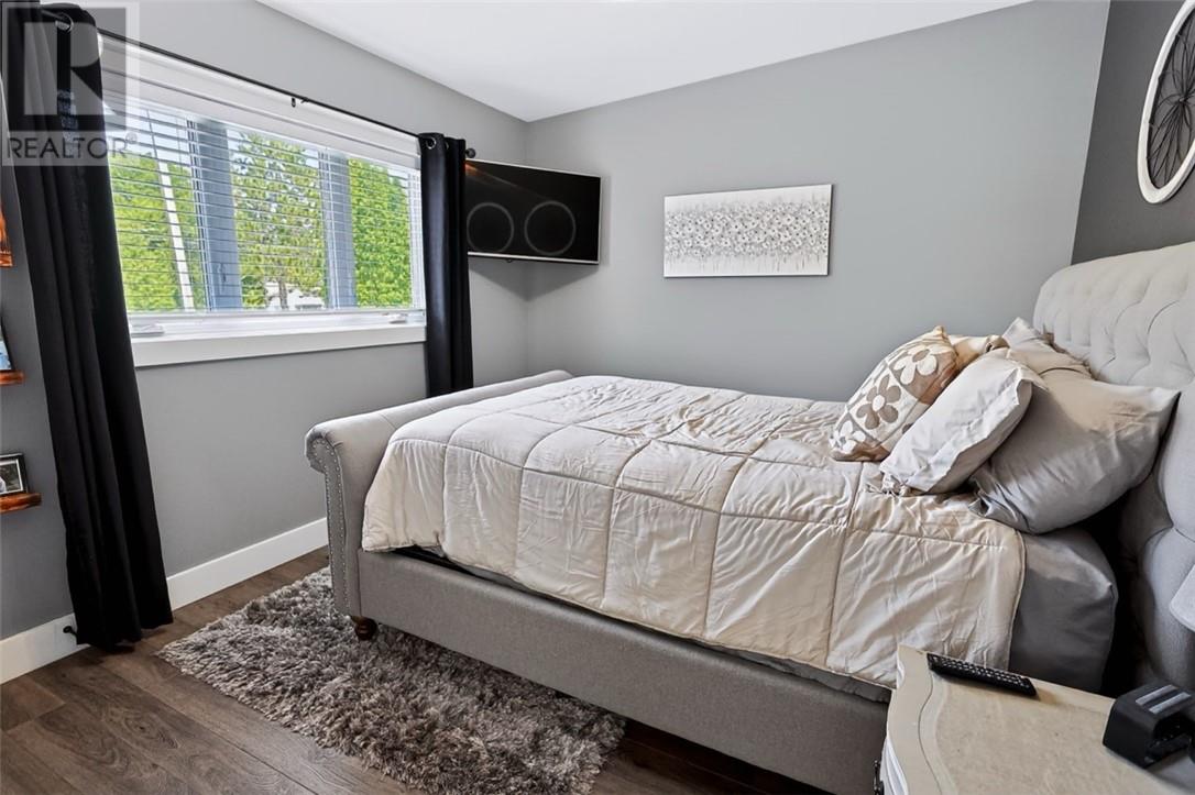 121 W Laurier, Azilda, Ontario  P0M 1B0 - Photo 27 - 2129516