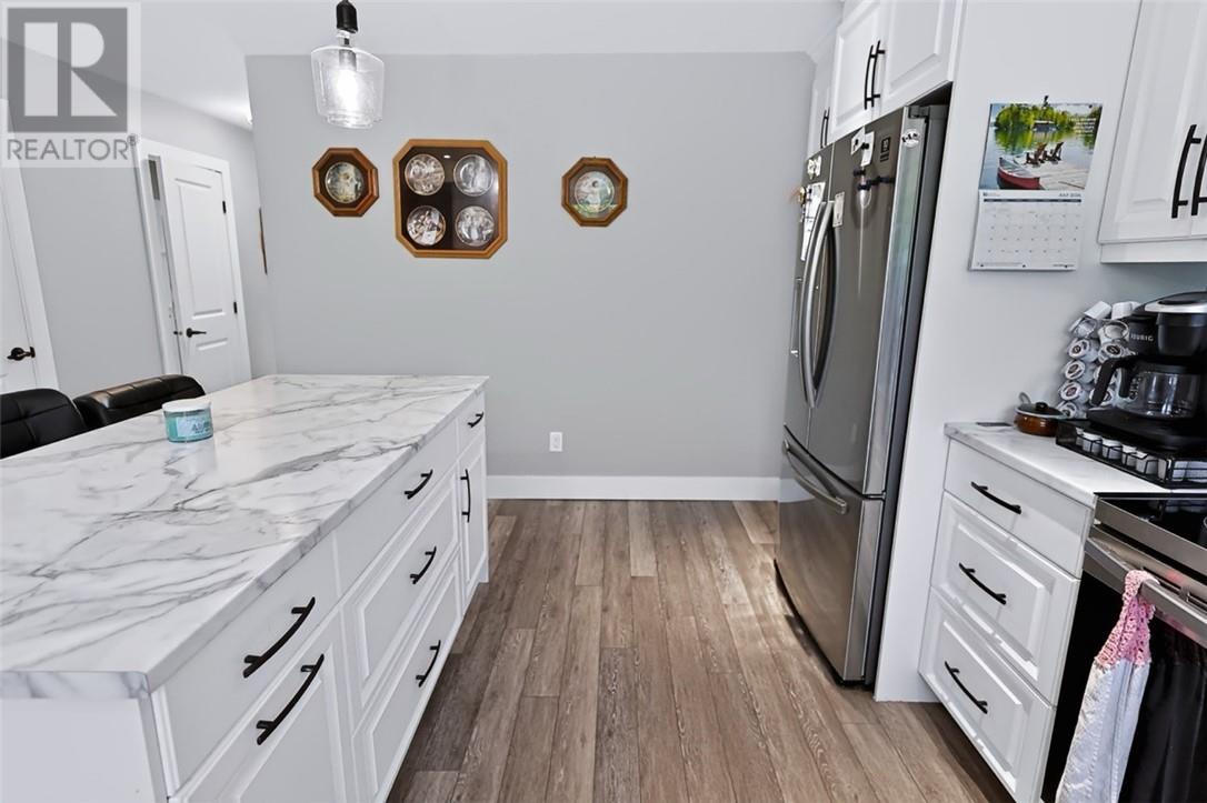 121 W Laurier, Azilda, Ontario  P0M 1B0 - Photo 54 - 2129516