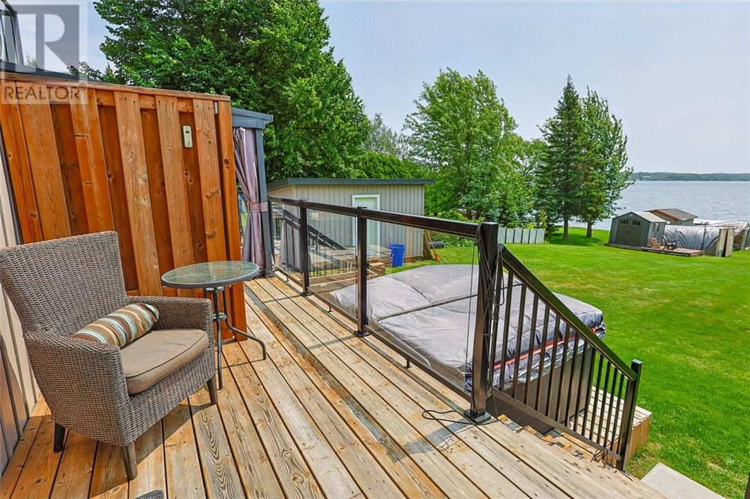 121 W Laurier, Azilda, Ontario  P0M 1B0 - Photo 69 - 2129516