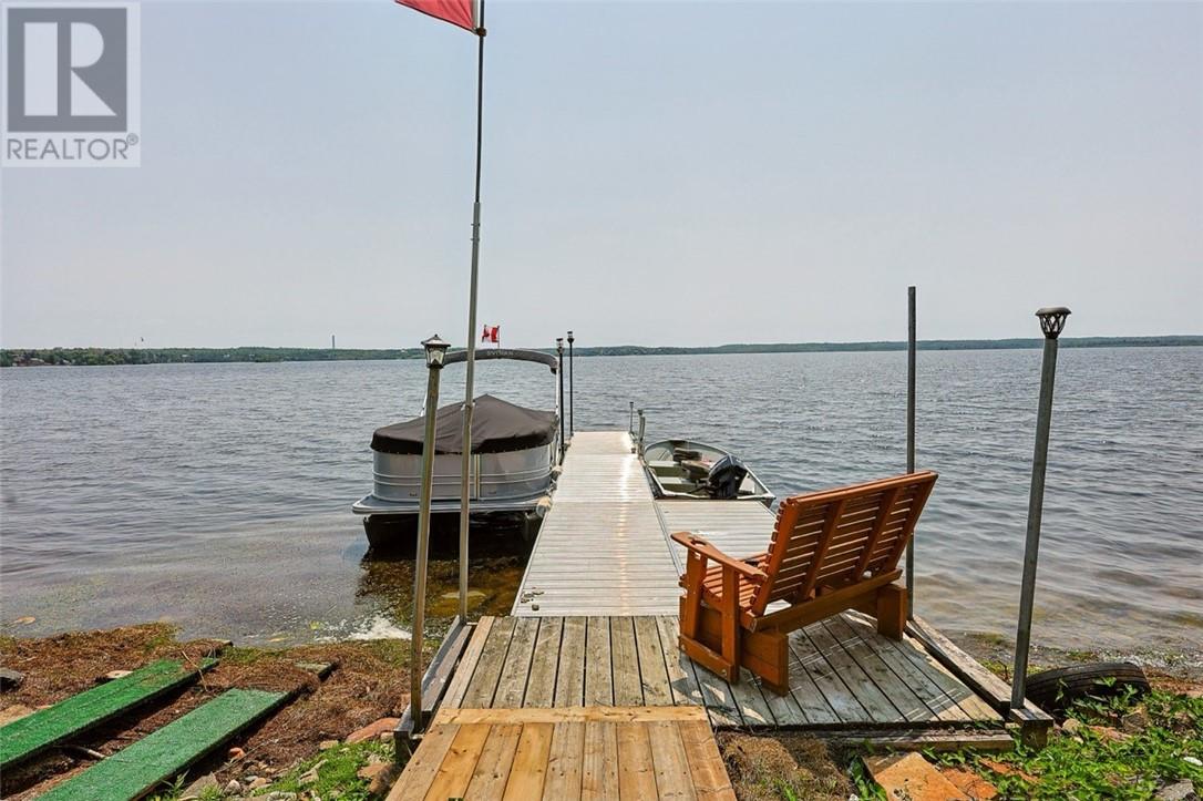 121 W Laurier, Azilda, Ontario  P0M 1B0 - Photo 74 - 2129516
