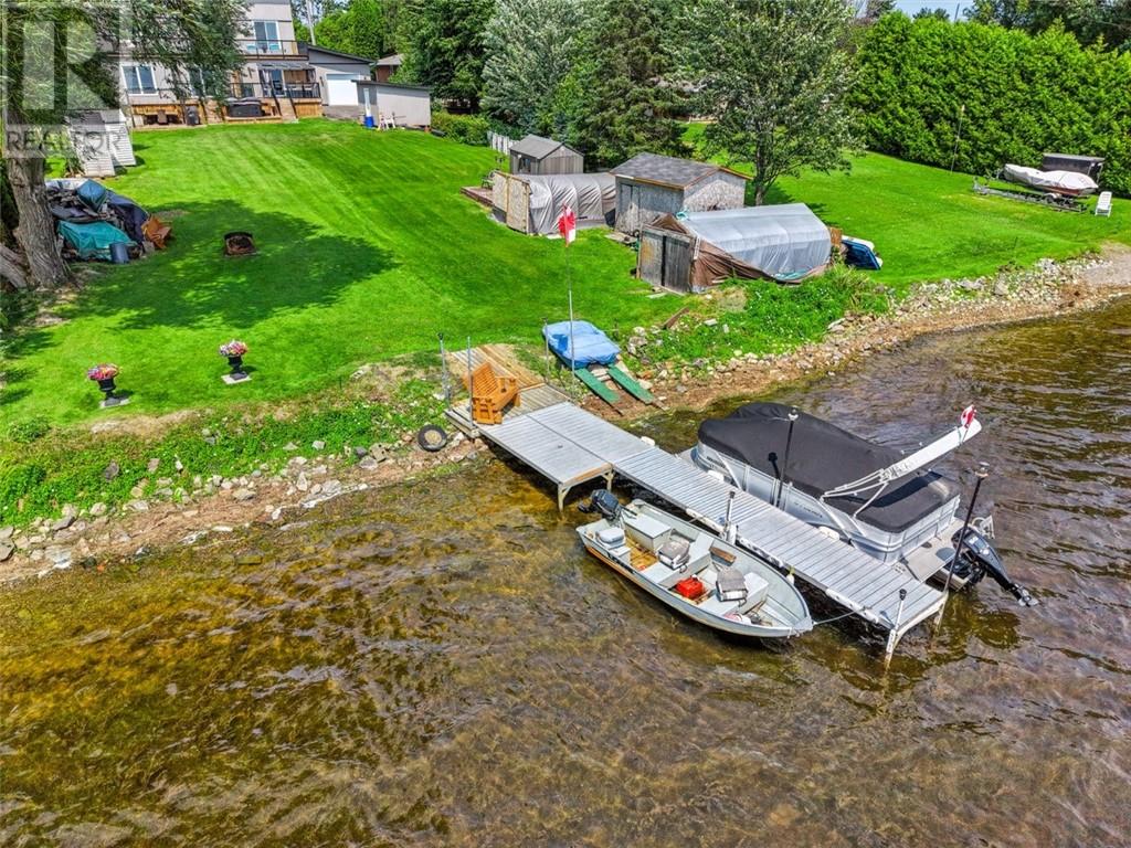 121 W Laurier, Azilda, Ontario  P0M 1B0 - Photo 77 - 2129516